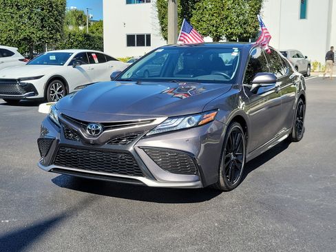 Used 2024 Toyota Camry XSE image 5