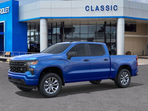 New 2026 Chevrolet Silverado 1500 Custom image 2