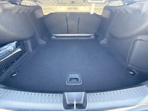 Used 2024 Mercedes-Benz E 350 4MATIC Sedan image 13