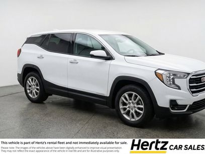 Used 2024 GMC Terrain SLT