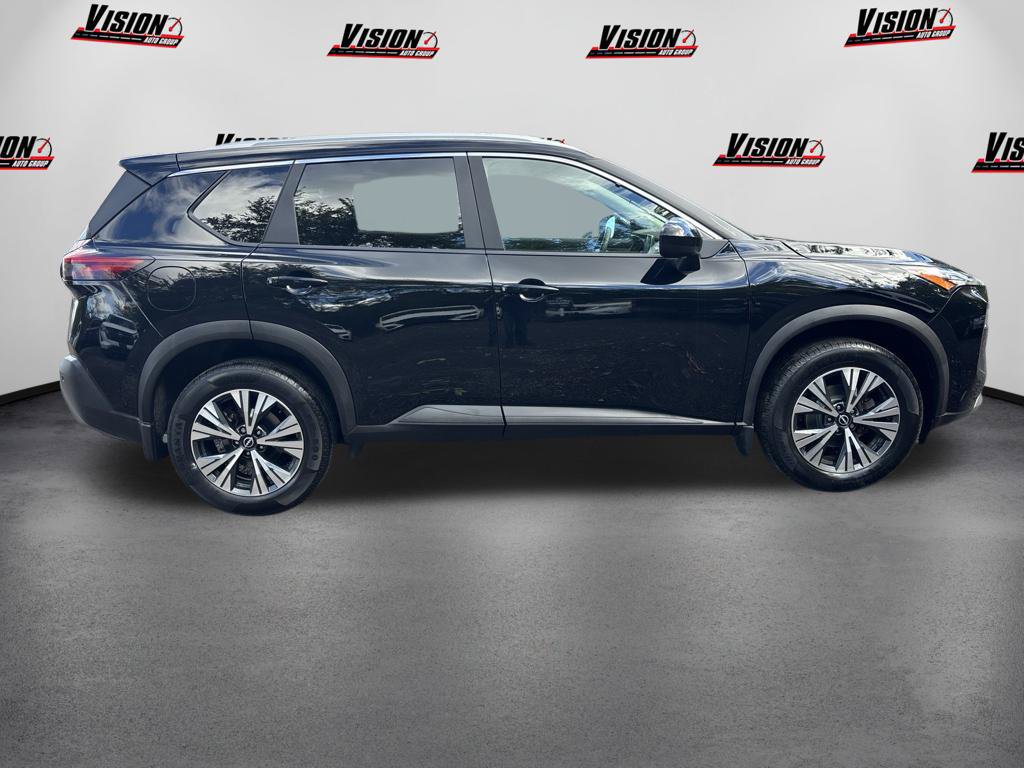 Certified 2023 Nissan Rogue SV w/ SV Premium B Package AWD/4WD image 4