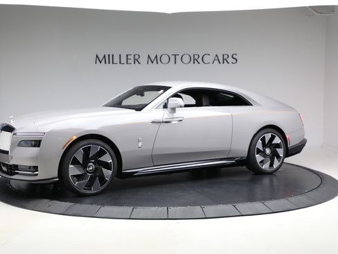 New 2026 Rolls-Royce Spectre image 5