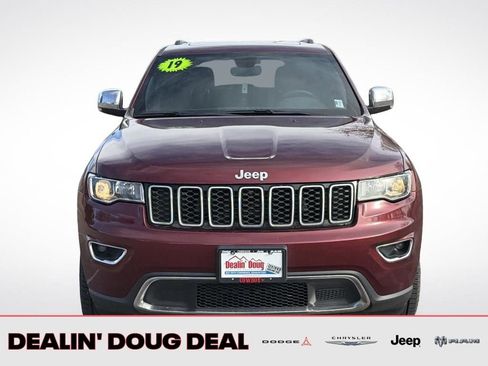 Used 2019 Jeep Grand Cherokee Limited w/ Trailer Tow Group IV AWD/4WD image 9