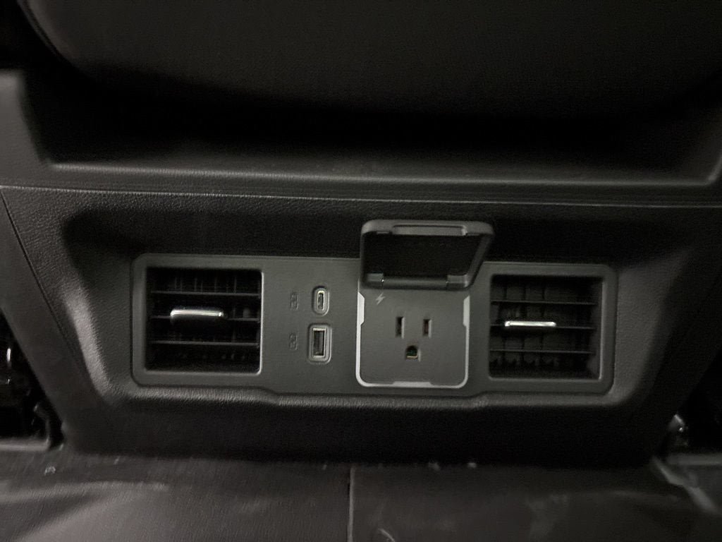 New 2026 Chevrolet Silverado 1500 RST AWD/4WD image 37