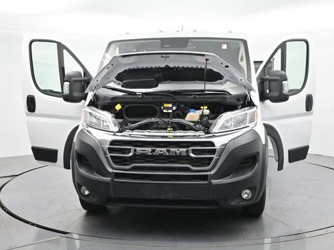 Used 2023 RAM ProMaster 2500 FWD image 40