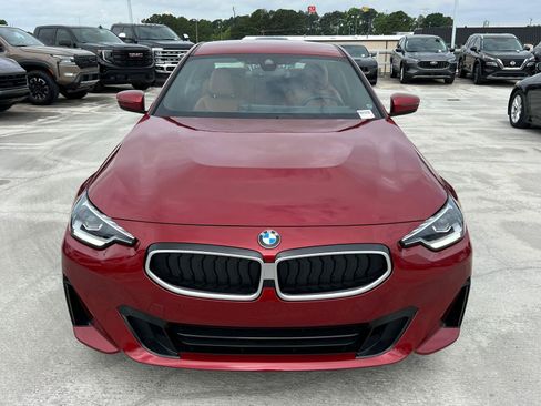 Used 2025 BMW 230i Coupe RWD image 2