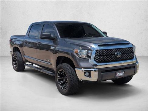 Used 2021 Toyota Tundra SR5 RWD image 3