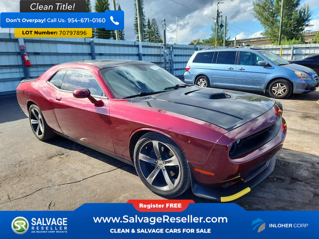 Used 2018 Dodge Challenger R/T RWD image 5