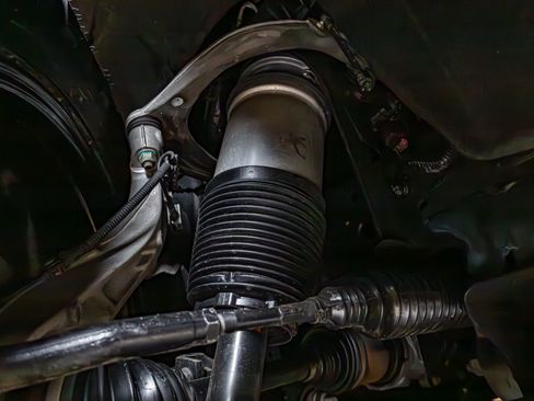 Used 2025 Cadillac Escalade Sport Platinum w/ LPO, Floor Liner Package image 14