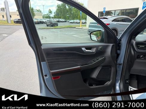 Used 2023 Ford Escape ST-Line Elite w/ Premium Technology Package AWD/4WD image 28