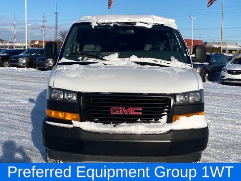 Used 2024 GMC Savana 2500 Extended w/ Driver Convenience Package image 2