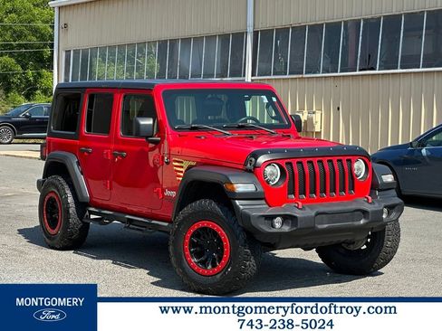 Used 2018 Jeep Wrangler Unlimited Sport S AWD/4WD image 1