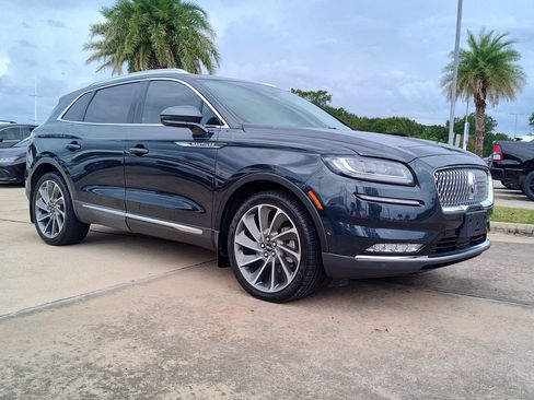 Used 2021 Lincoln Nautilus Reserve w/ Equipment Group 202A AWD/4WD image 16
