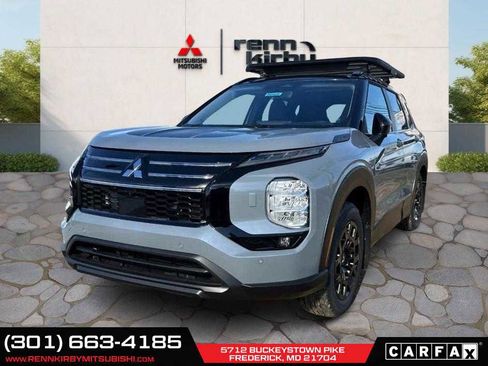 New 2026 Mitsubishi Outlander Trail Edition image 1