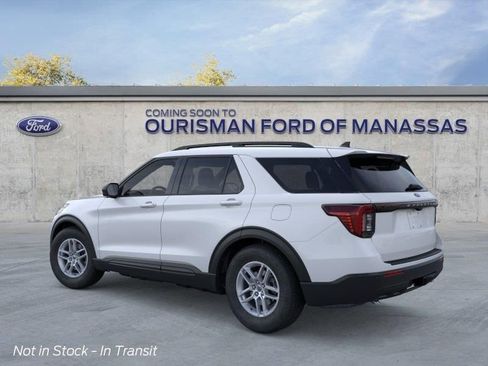 New 2026 Ford Explorer Active RWD image 5