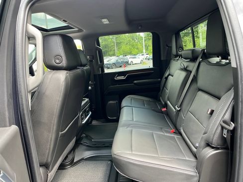 Used 2024 GMC Sierra 2500 Denali w/ Denali Reserve Package AWD/4WD image 22