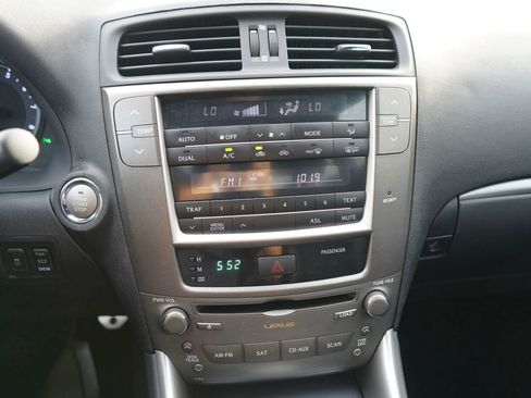 Used 2011 Lexus IS 250 RWD image 11