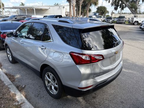 Used 2019 Chevrolet Equinox Premier image 4