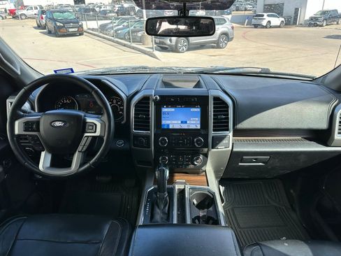 Used 2017 Ford F150 Lariat image 9