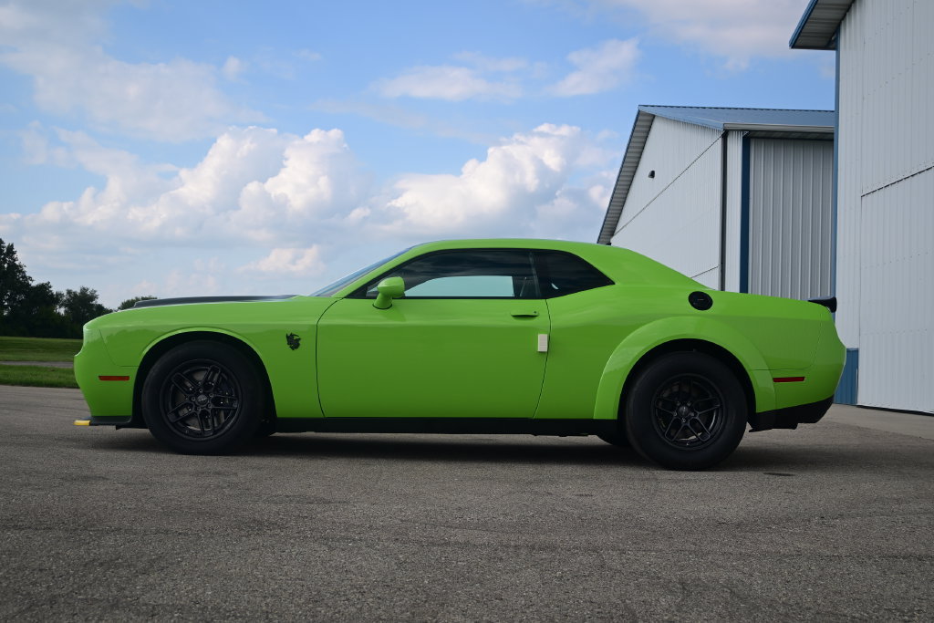 Used 2023 Dodge Challenger SRT Hellcat Redeye RWD image 5