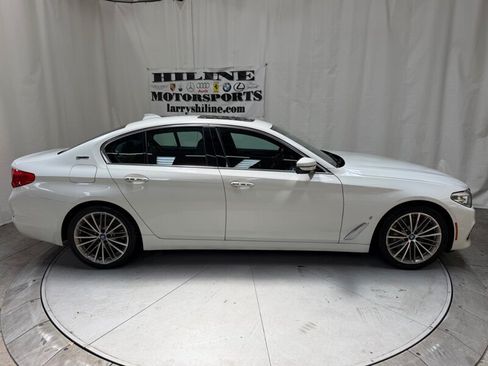 Used 2018 BMW 530e w/ Premium Package 2 RWD image 7
