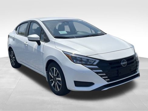 New 2025 Nissan Versa SV w/ Trunk Package image 7