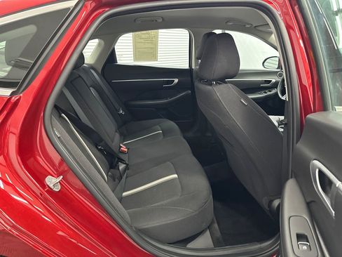 Used 2025 Hyundai Sonata SEL FWD image 16