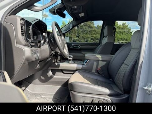 Certified 2025 Chevrolet Silverado 1500 ZR2 AWD/4WD image 15