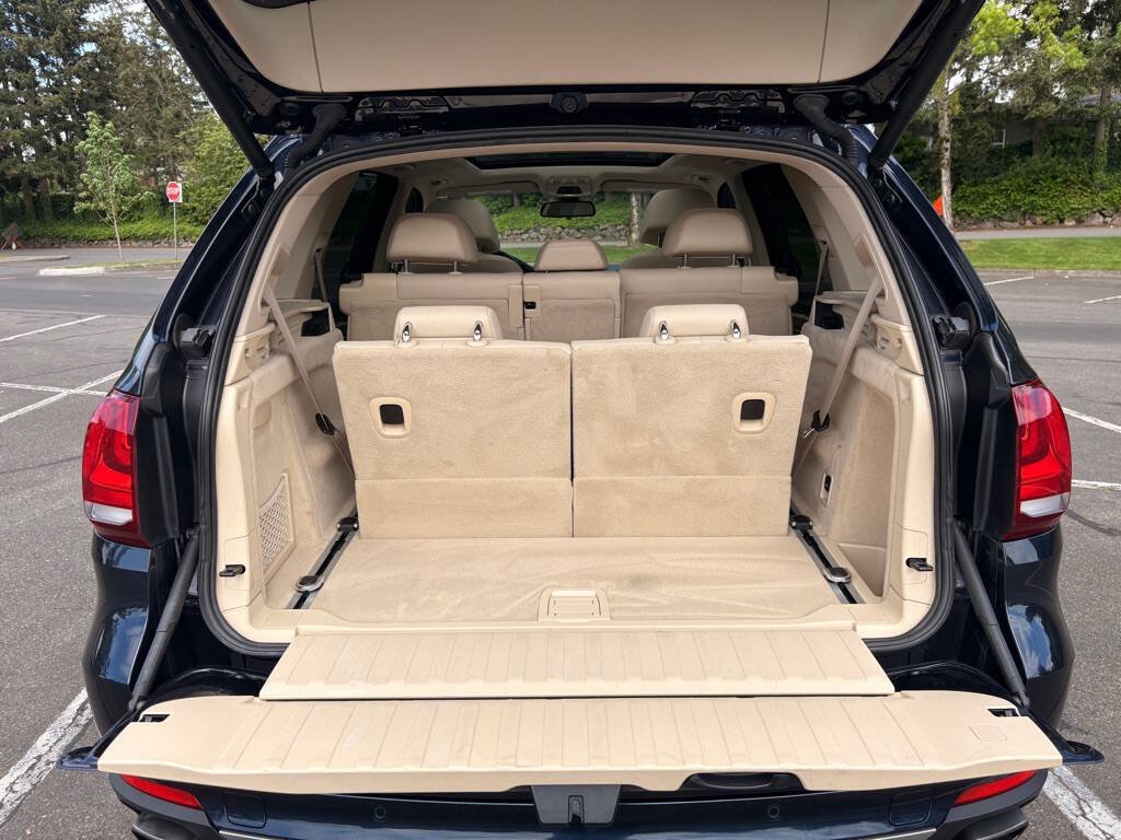 Used 2015 BMW X5 xDrive50i AWD/4WD image 17