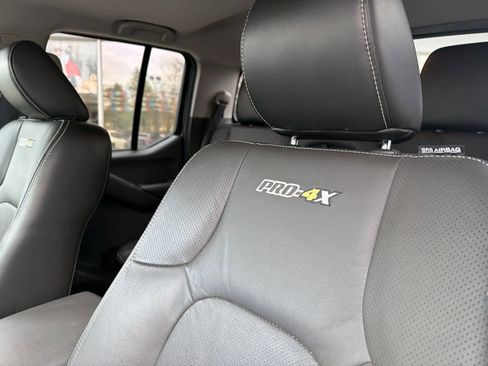 Used 2020 Nissan Frontier PRO-4X w/ Pro-4x Utility Package image 22
