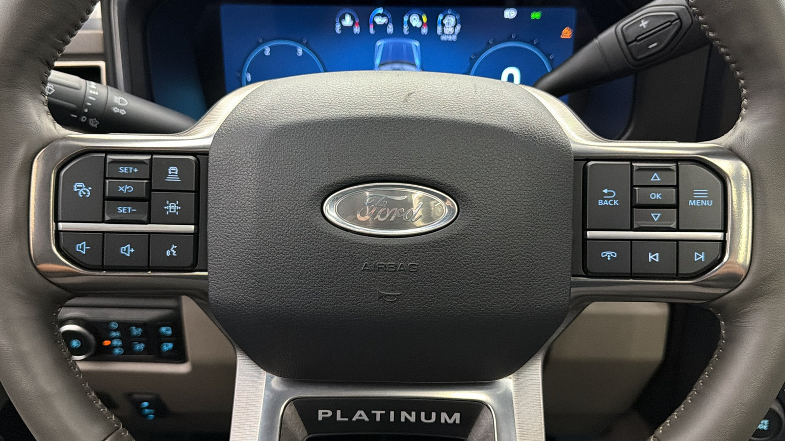 Used 2026 Ford F450 Platinum w/ Platinum Plus Package AWD/4WD image 29