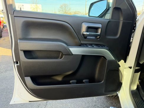 Used 2019 Chevrolet Silverado 1500 LT w/ All Star Edition image 18