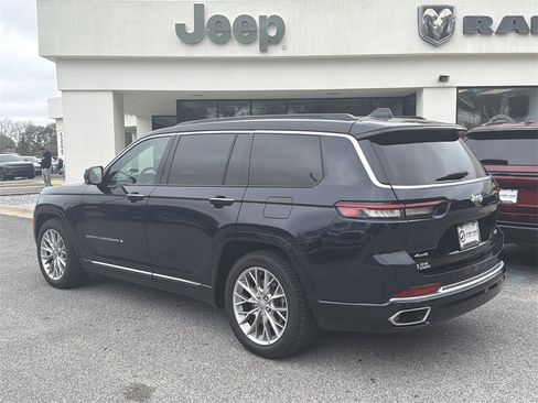 Used 2024 Jeep Grand Cherokee L Summit w/ Rear Seat Video Group I image 7