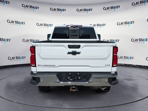 Used 2024 Chevrolet Silverado 2500 LTZ w/ LTZ Convenience Package AWD/4WD image 4