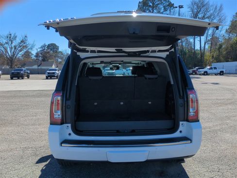 Certified 2016 GMC Yukon Denali w/ Open Road Package image 27
