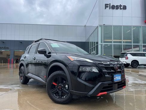 Certified 2026 Nissan Rogue SV w/ Rock Creek Premium Package AWD/4WD image 1