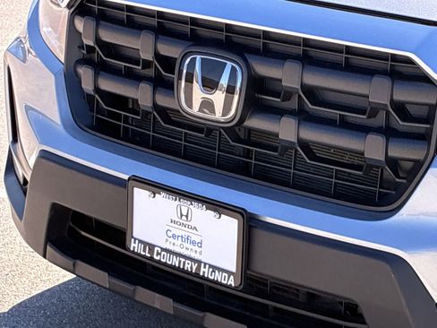 Certified 2025 Honda Ridgeline RTL image 12