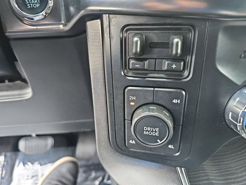 Used 2023 Ford F150 Platinum w/ Equipment Group 701A High image 19