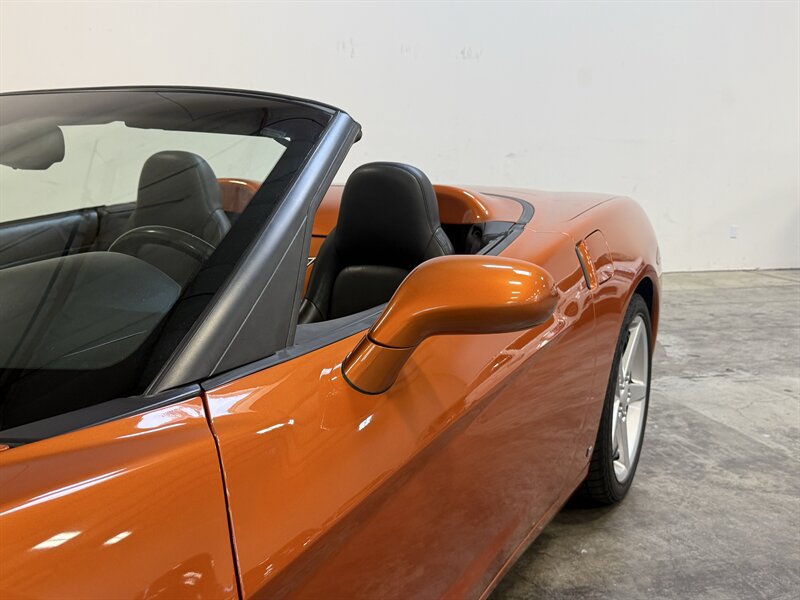 Used 2007 Chevrolet Corvette Convertible w/ Preferred Equipment Group RWD image 29