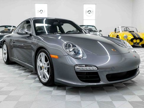 Used 2011 Porsche 911 GT3 RS image 5