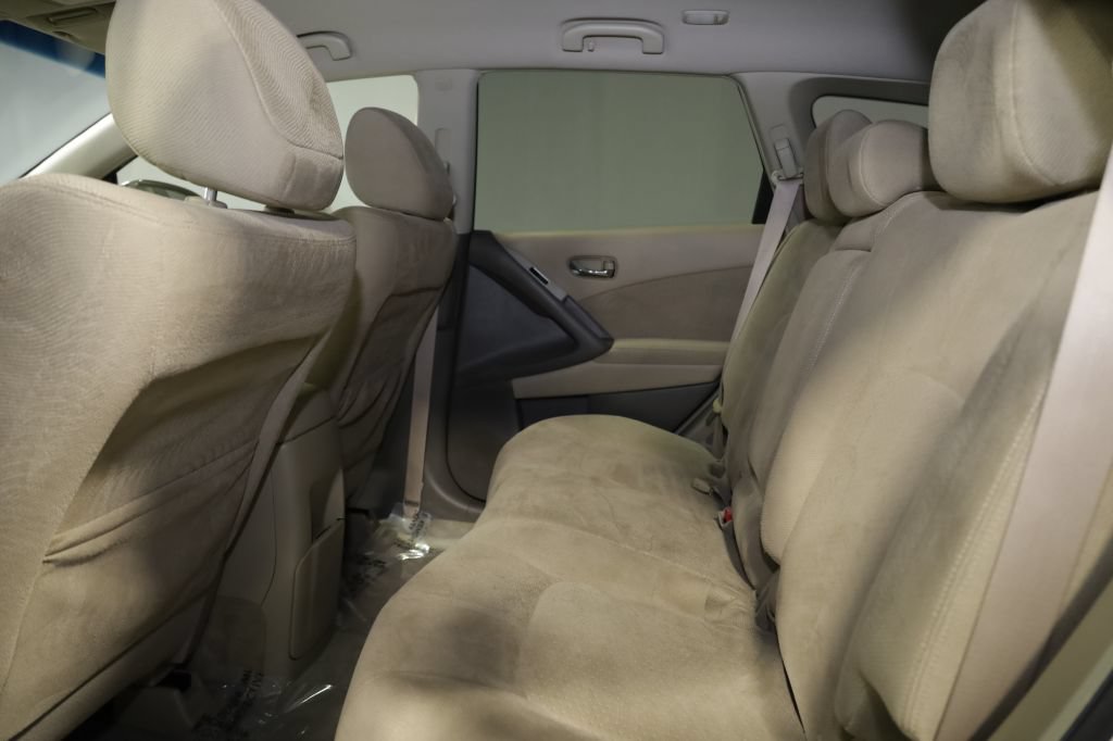 Used 2014 Nissan Murano SV AWD/4WD image 19