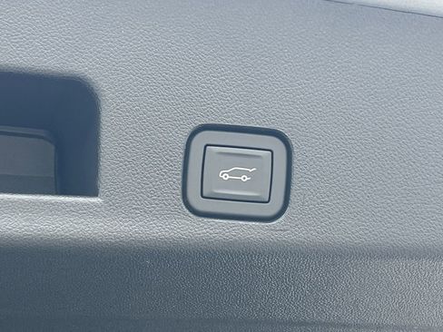 New 2026 Buick Enclave Avenir w/ LPO, All-Weather Package image 21