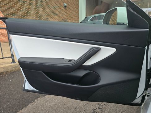 Used 2019 Tesla Model 3 Performance AWD/4WD image 12
