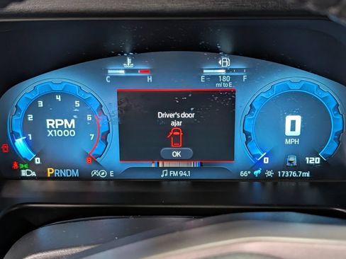 Used 2025 Ford Bronco Outer Banks AWD/4WD image 18