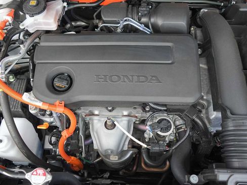 Certified 2026 Honda CR-V Sport Touring image 9