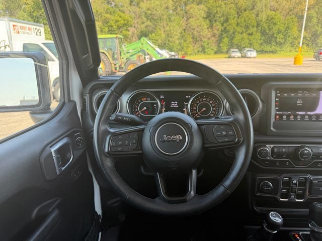 Used 2023 Jeep Wrangler Unlimited Sport AWD/4WD image 18
