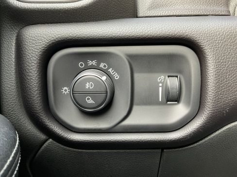 Used 2023 RAM 2500 Big Horn w/ Level 1 Equipment Group image 21