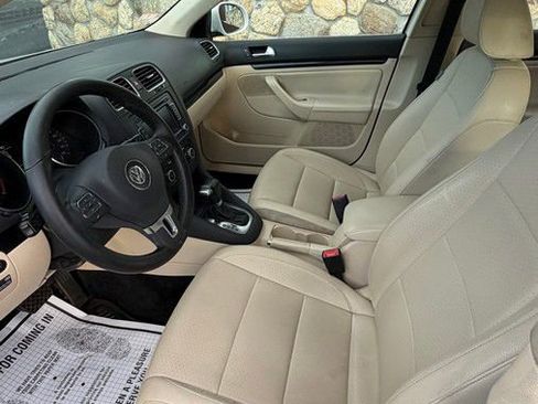 Used 2011 Volkswagen Jetta TDI FWD image 33