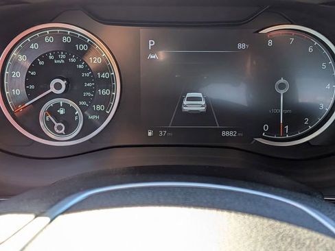 Used 2023 Genesis G70 3.3T w/ Sport Prestige Package image 17