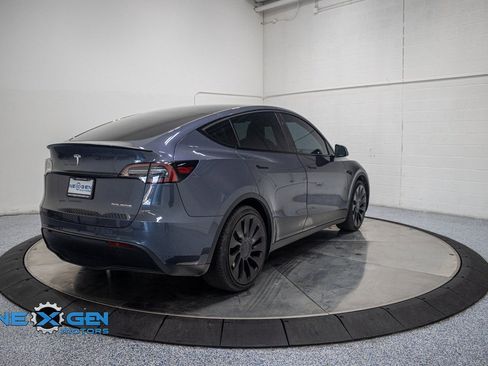 Used 2023 Tesla Model Y Performance image 7